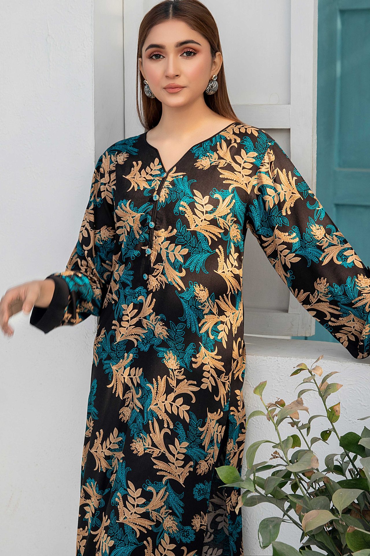 Black Blue Printed Mystique Linen Kurta - Image 4