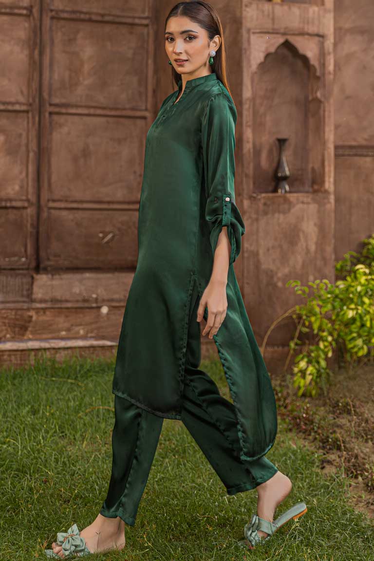 Bottle Green Silk Nightingale Kurta - Image 5