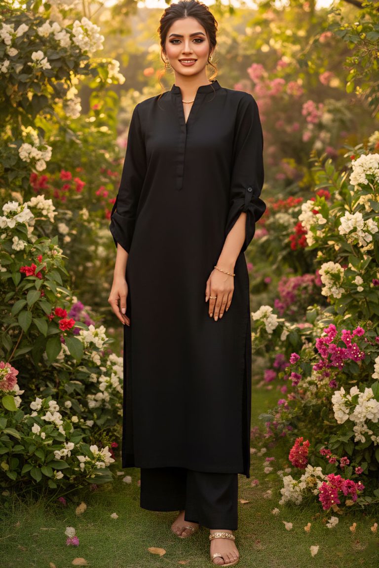 Black Noiré Khaddar Kurta