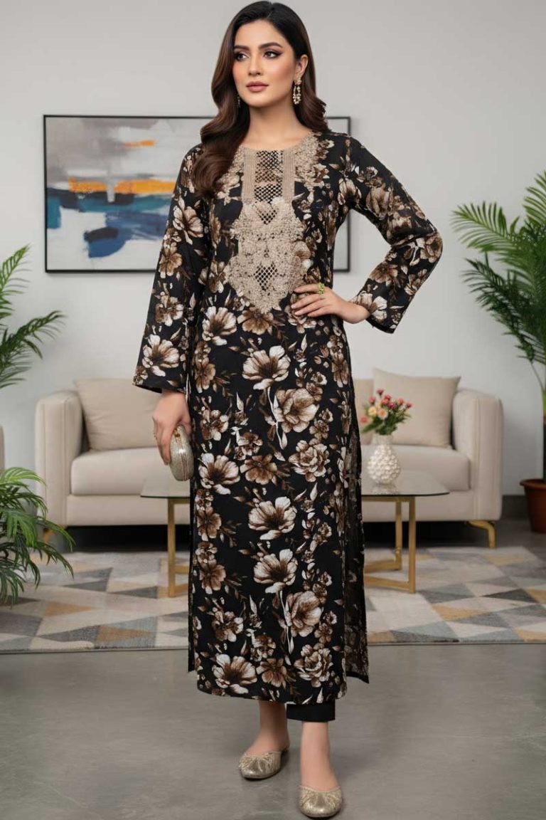 Subh-e-Umeed Linen Kurta With Skin Embroidery