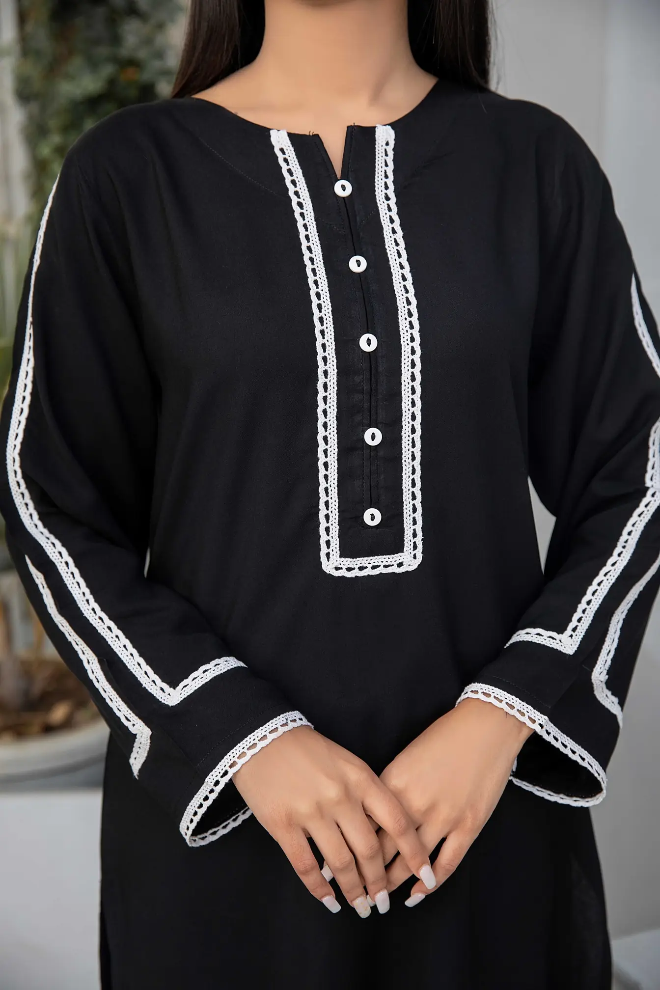 Black Linen Anabia Lacework Kurta - Image 10
